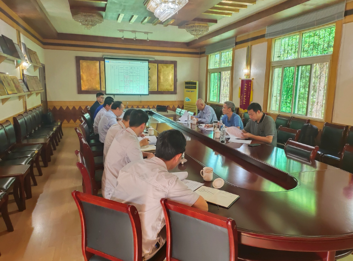 省自然资源厅人事处副处长周土荣一行到民爆生产企业调研